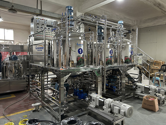 PLC 1000Lの化粧品の製造業機械乳状になるホモジェナイザーののりの軟膏のミキサー